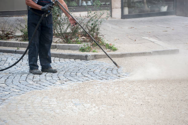 Best Pool Deck Cleaning  in Jefferson, OR